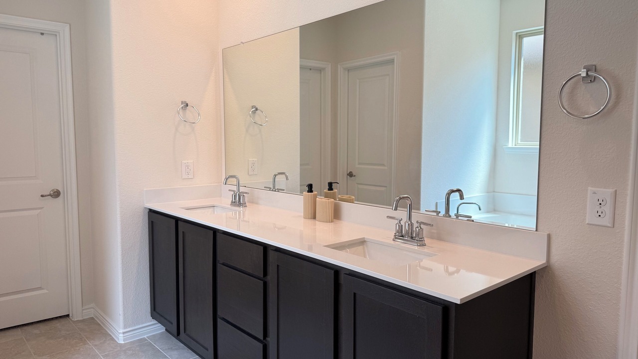 Photo of Bathroom in Forney