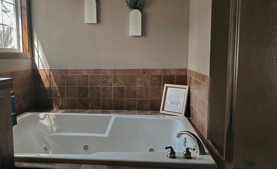 Photo of Bathroom in Murphysboro