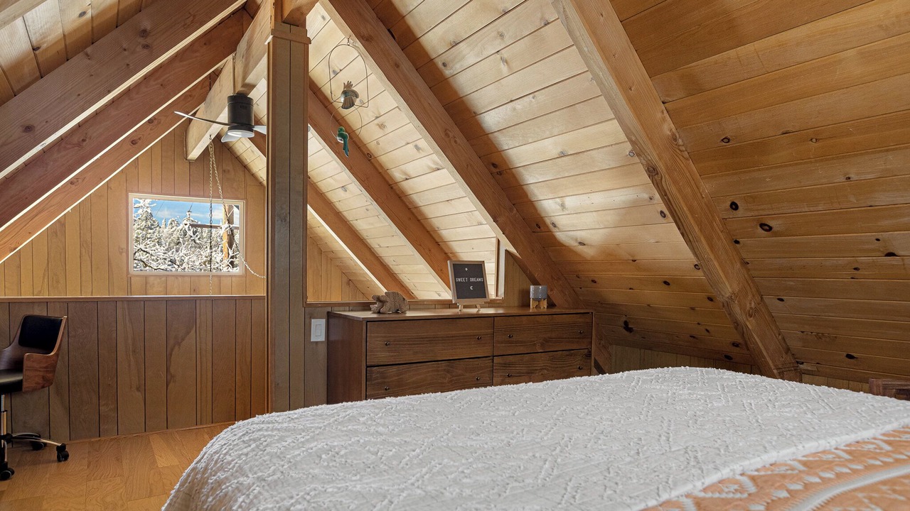 Photo of Bedroom in Crest Park