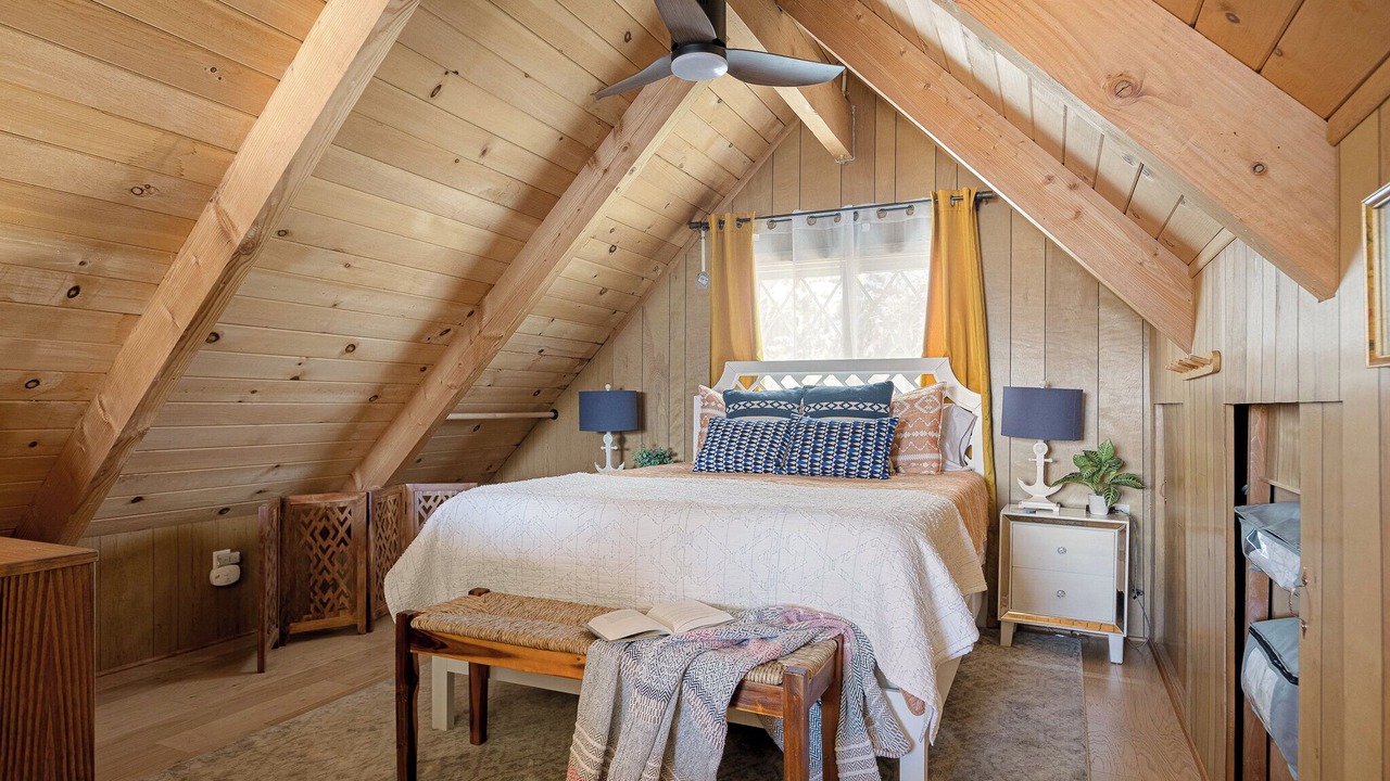 Photo of Bedroom in Crest Park