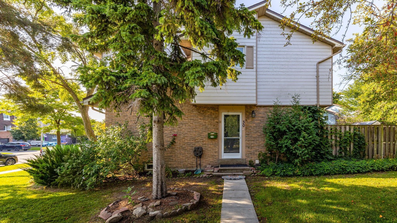 Photo of Outdoor in Streetsville