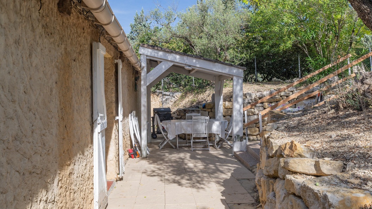 Photo of Outdoor in Saint-Sauveur-de-Cruzieres
