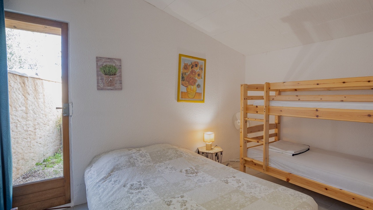 Photo of Bedroom in Saint-Sauveur-de-Cruzieres