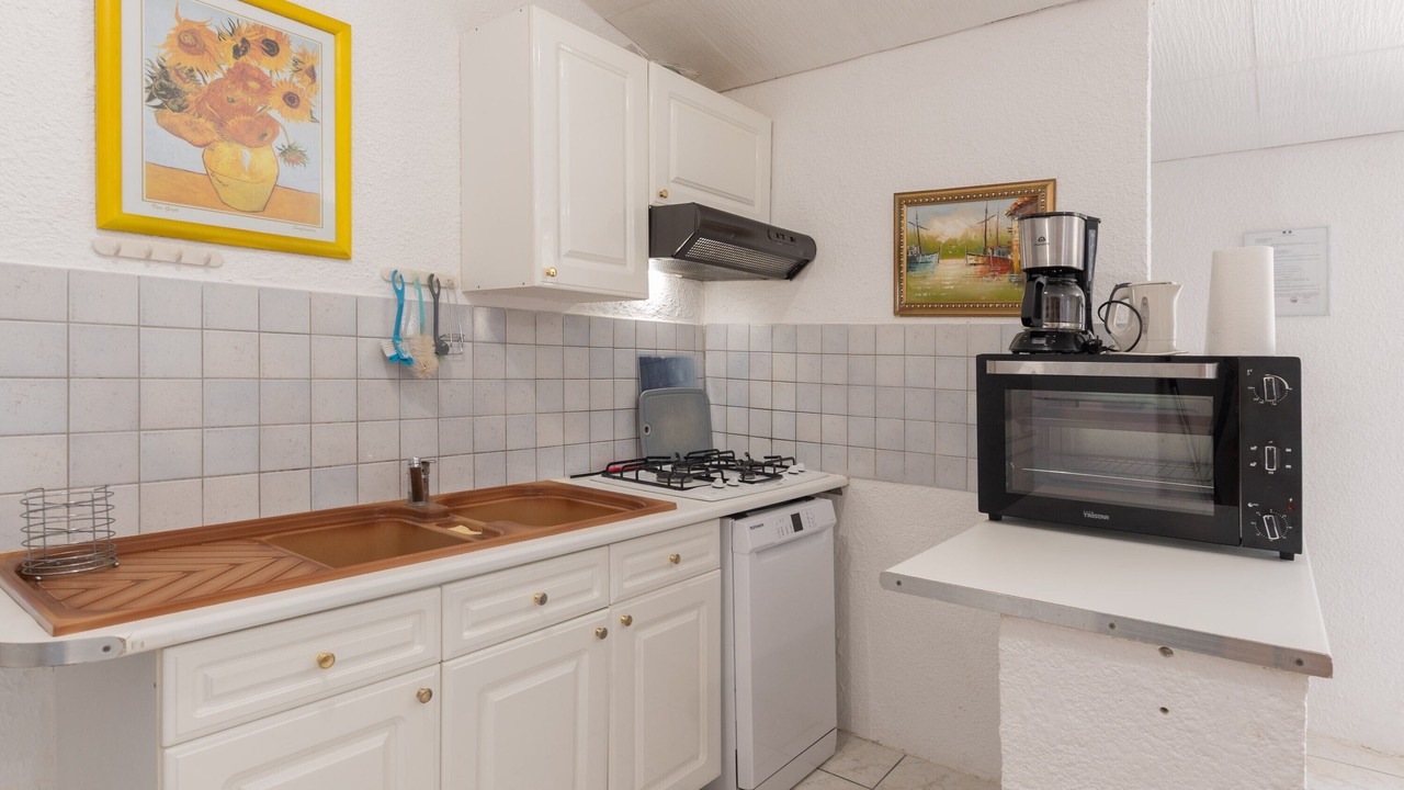 Photo of Kitchen in Saint-Sauveur-de-Cruzieres