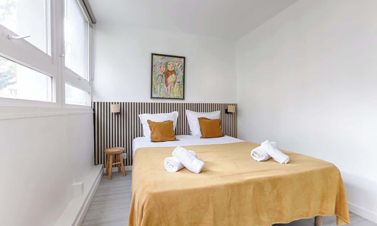Photo of Bedroom in Saint-Fargeau