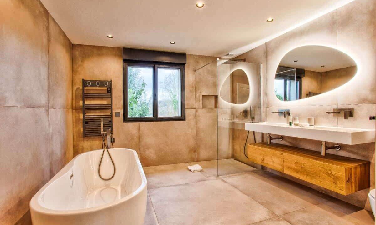 Photo of Bathroom in Saint-Gatien-des-Bois