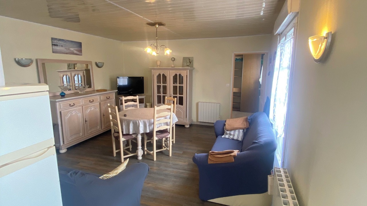 Photo of Livingroom in Saint-Amand-les-Eaux