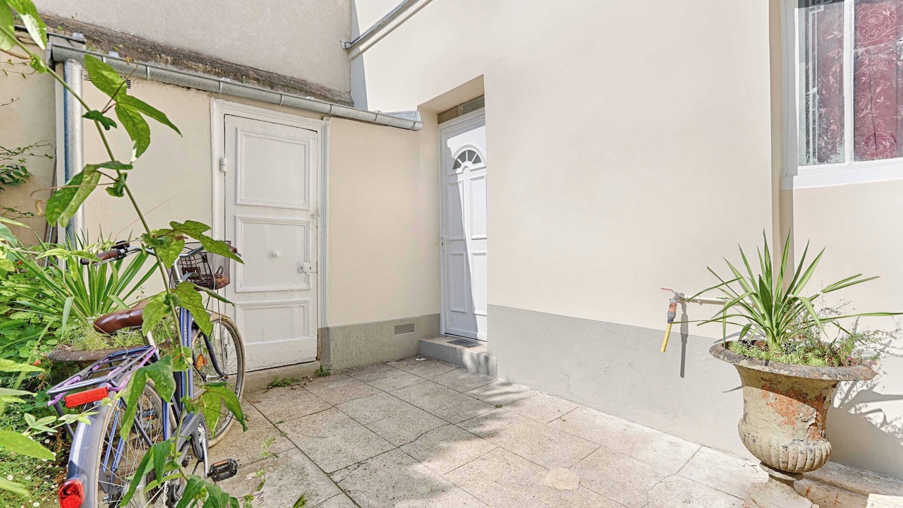 Photo of Outdoor in Batignolles