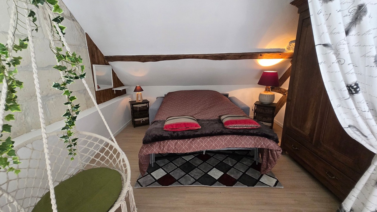 Photo of Bedroom in Chassemy