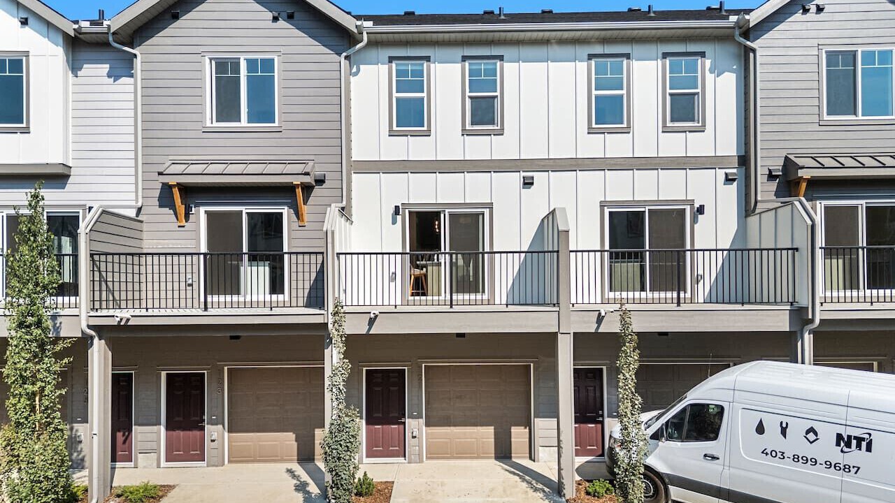 Photo of Outdoor in Springbank Hill