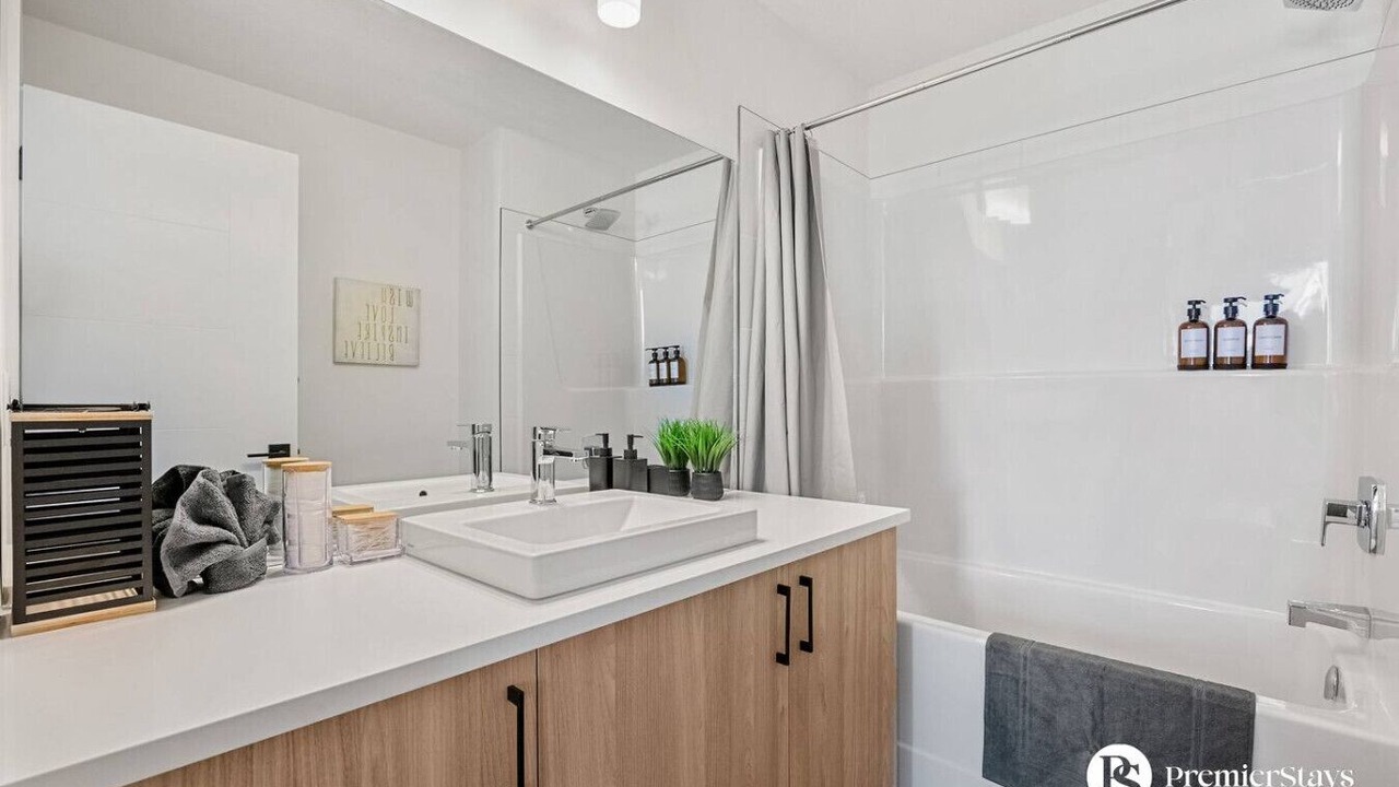 Photo of Bathroom in Springbank Hill