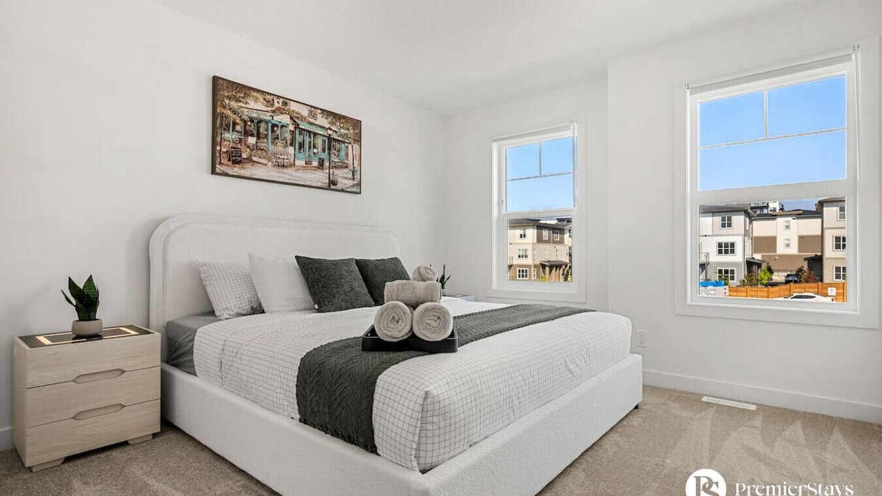 Photo of Bedroom in Springbank Hill