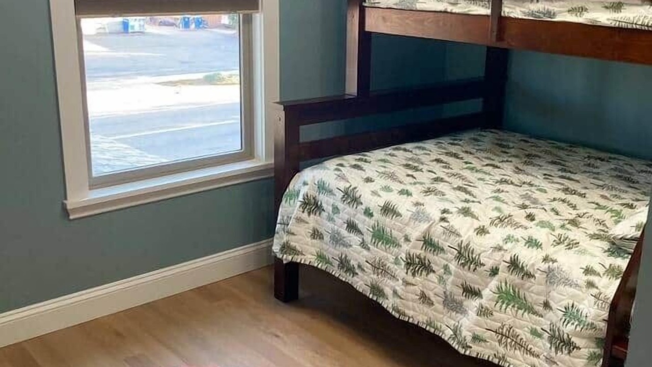 Photo of Others in University District