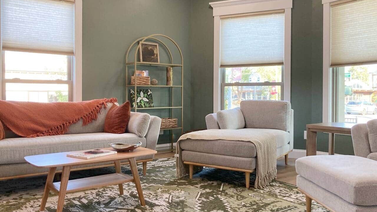 Photo of Livingroom in University District