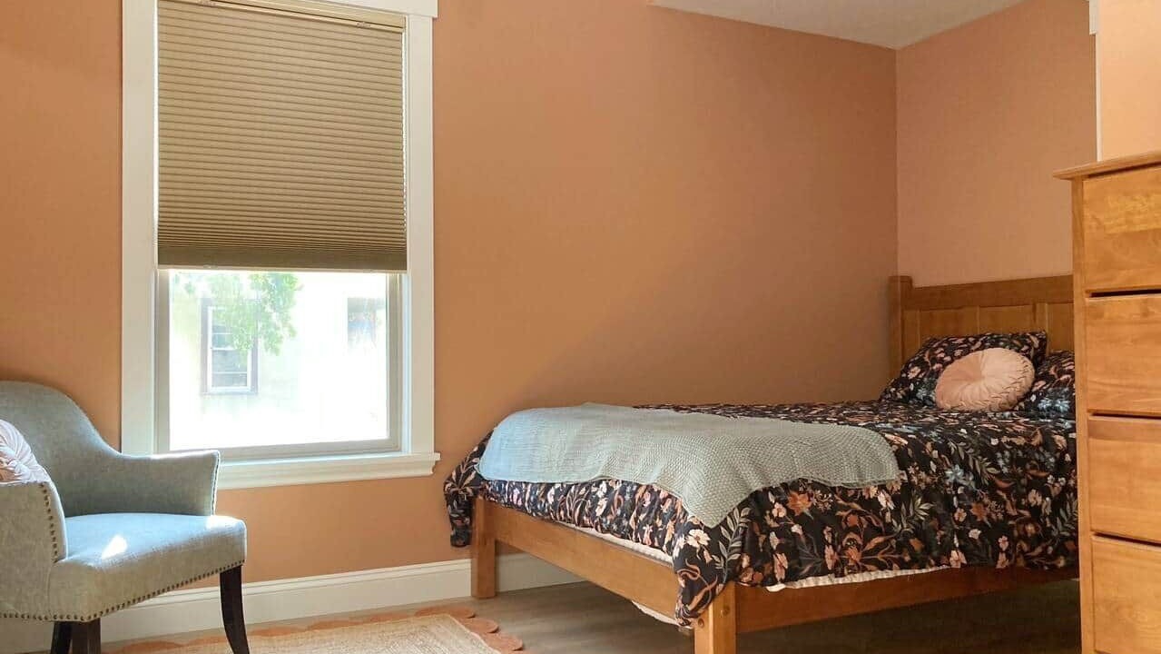 Photo of Others in University District