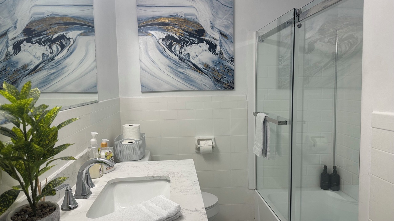 Photo of Bathroom in Romney