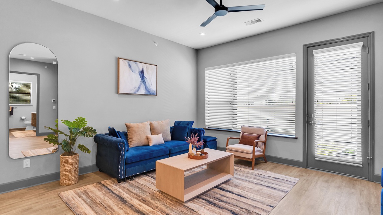 Photo of Livingroom in Downtown Fort Worth