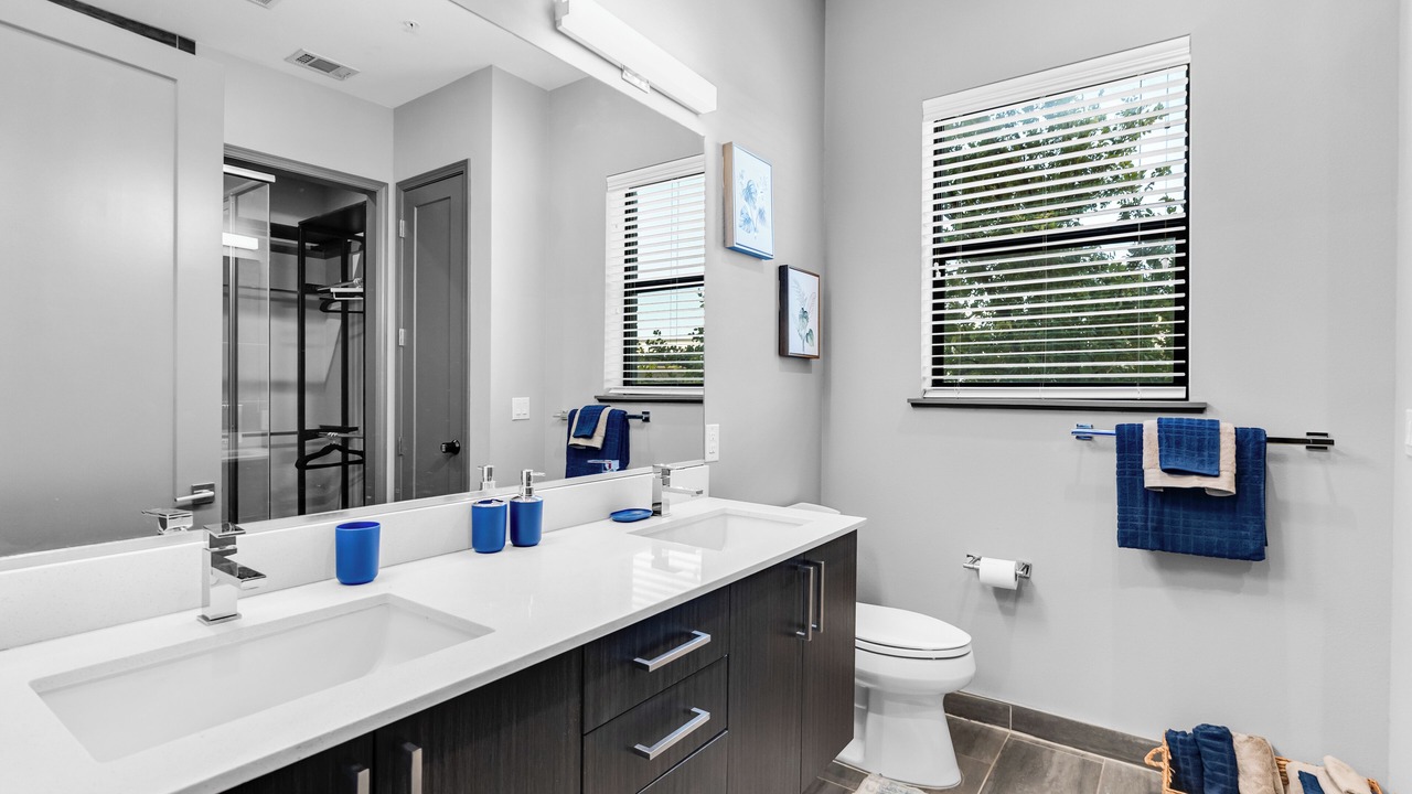 Photo of Bathroom in Downtown Fort Worth