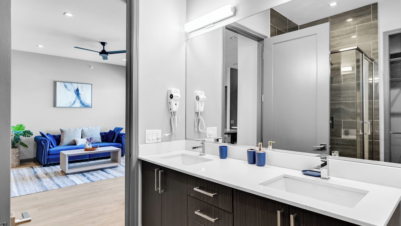 Photo of Bathroom in Downtown Fort Worth