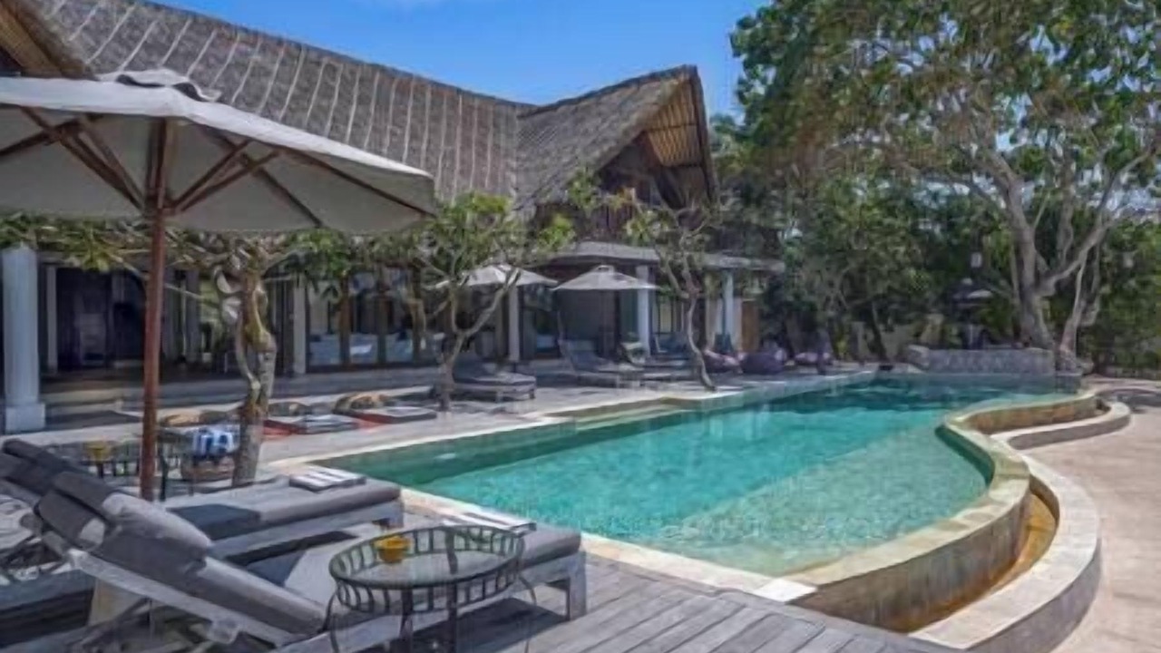 Photo of Outdoor in Mushroom Bay