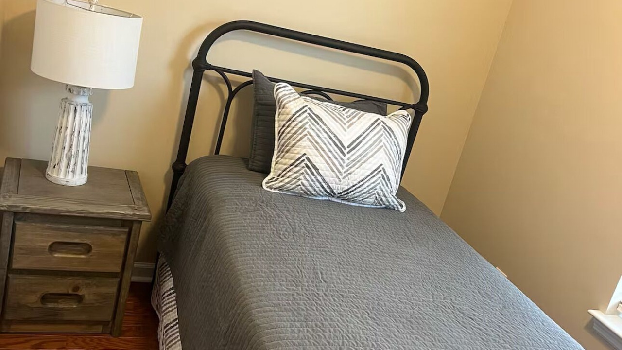Photo of Bedroom in Cleveland