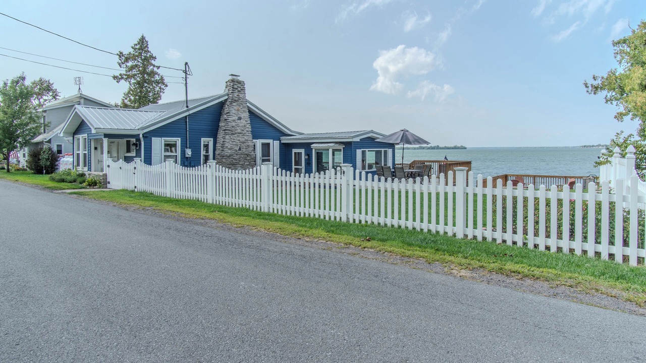 Photo of Outdoor in Dexter