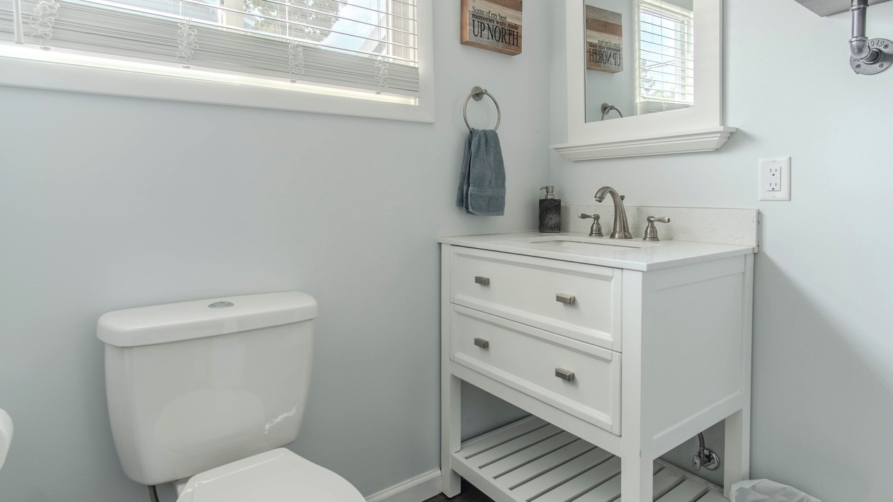 Photo of Bathroom in Dexter