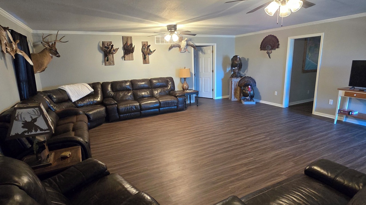 Photo of Livingroom in Coffey County