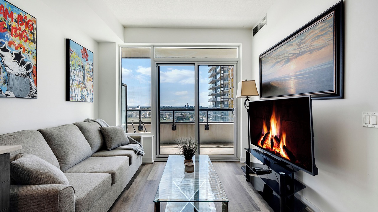 Photo of Livingroom in Pickering