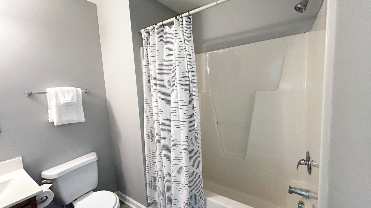 Photo of Bathroom in Kipling