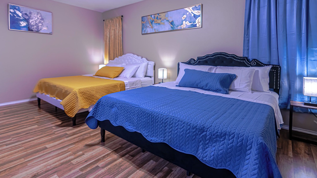 Photo of Bedroom in McNeil