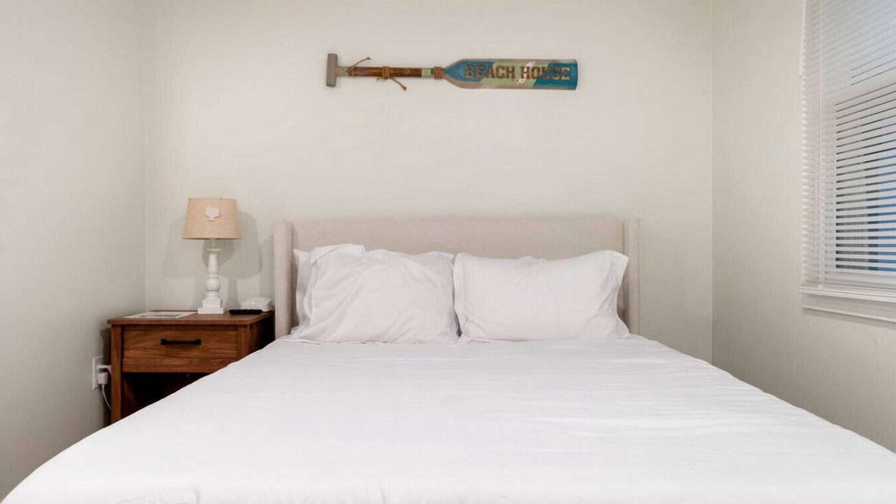 Photo of Bedroom in Sylvan Beach