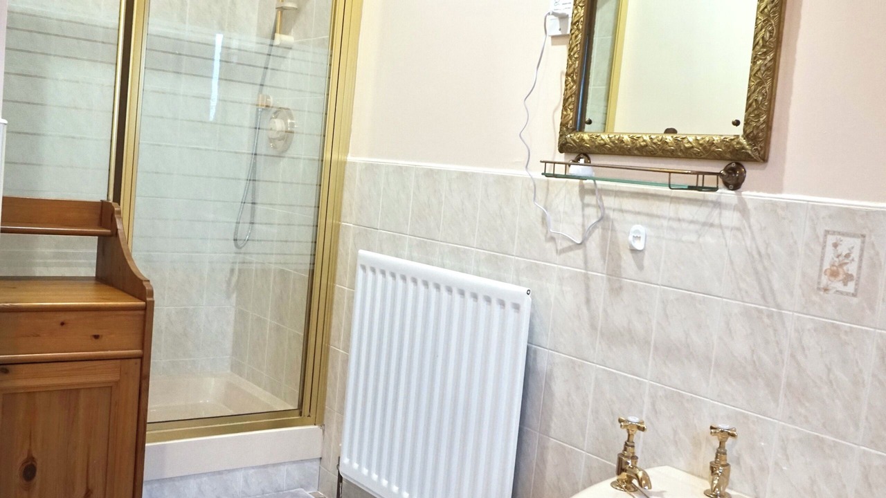 Photo of Bathroom in Cartworth