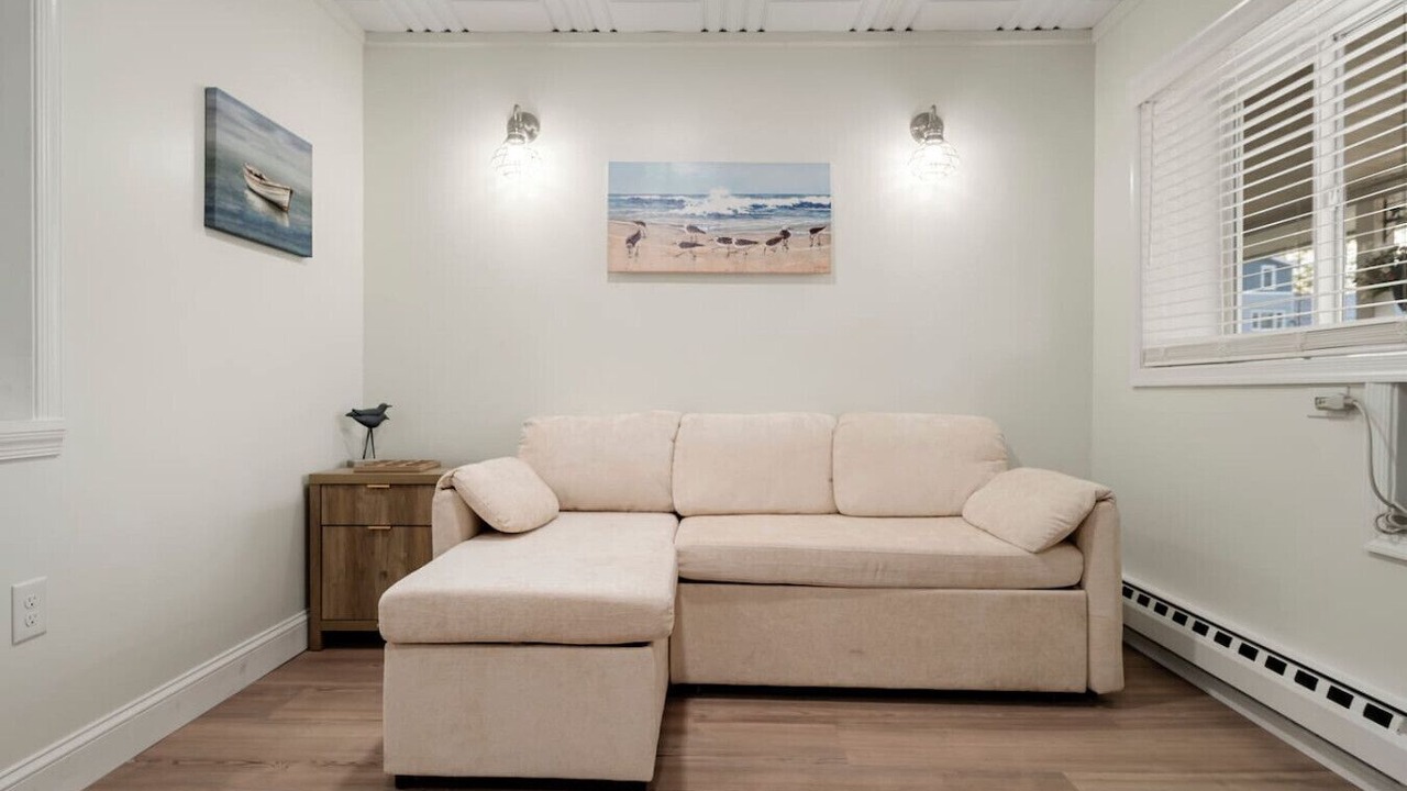Photo of Livingroom in Sylvan Beach