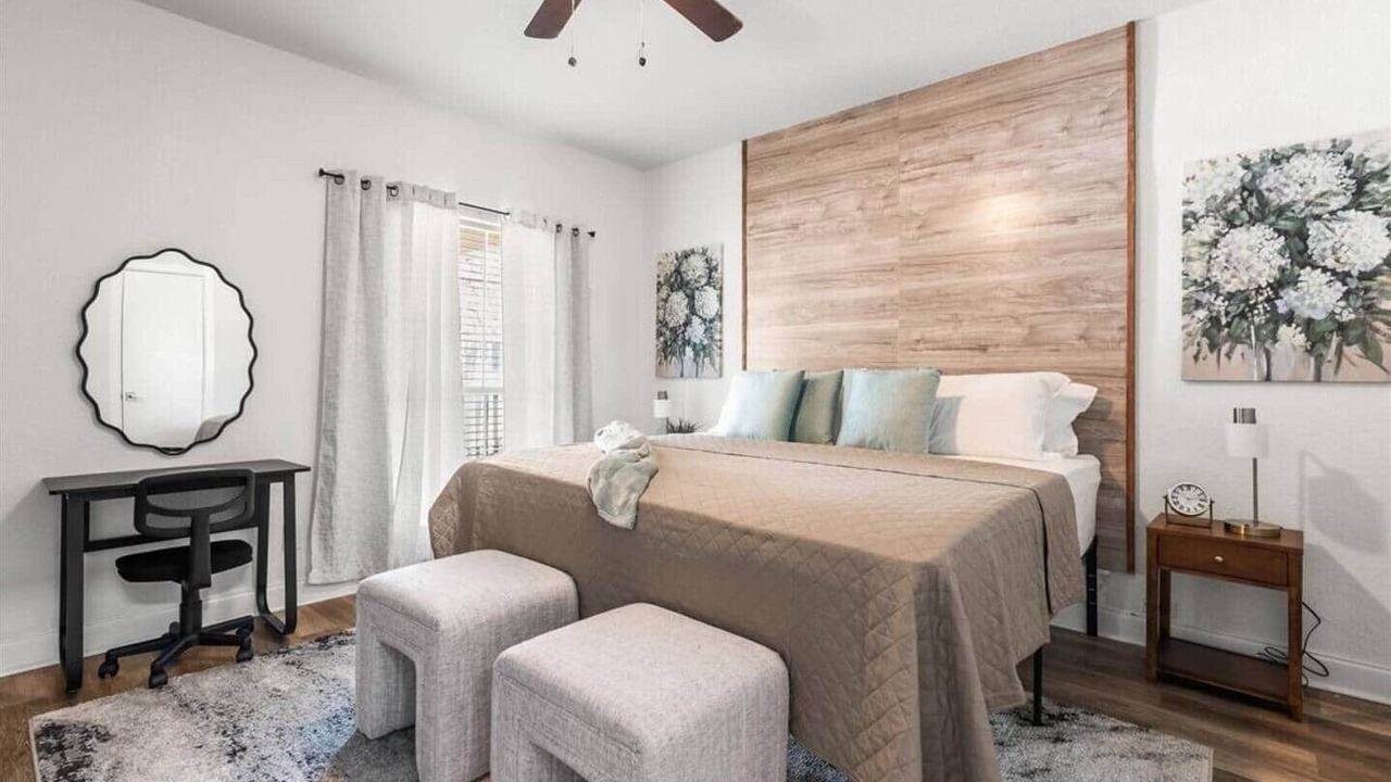 Photo of Bedroom in West Dallas