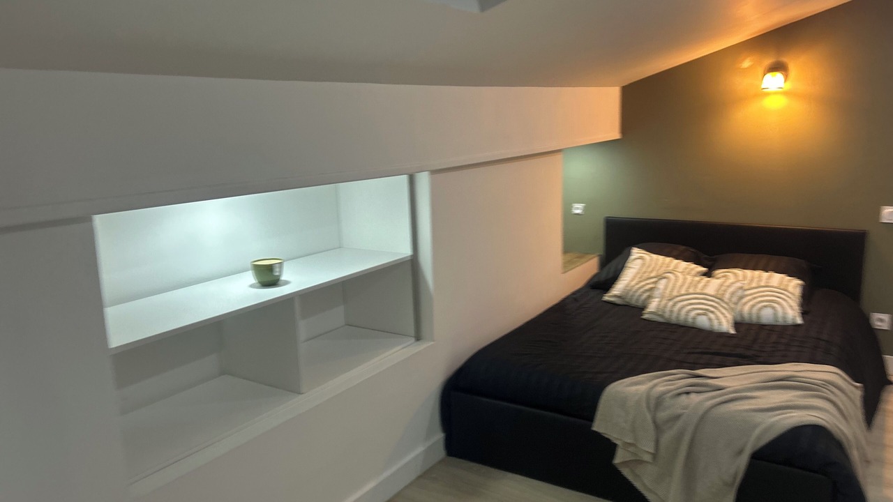 Photo of Bedroom in Saint-Etienne