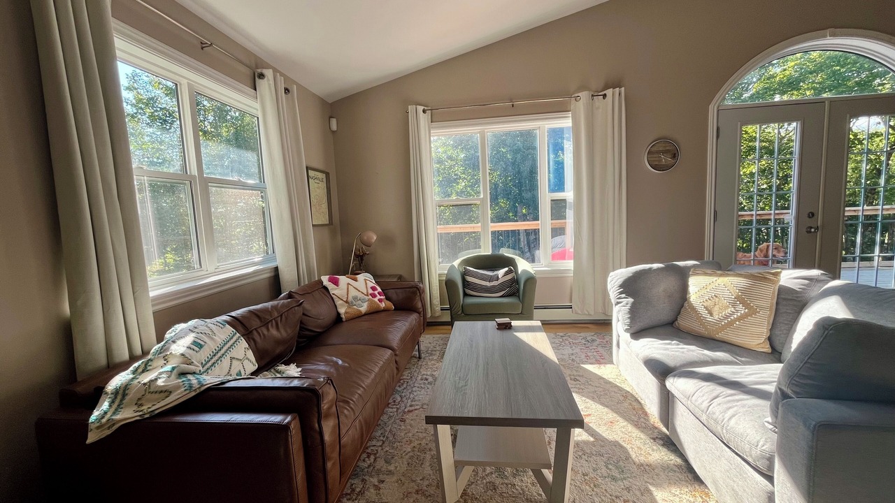 Photo of Livingroom in Timberlea
