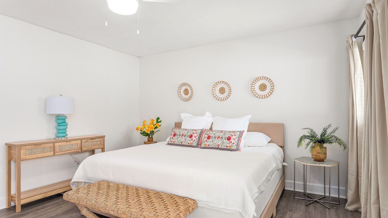 Photo of Bedroom in Lake Magdalene