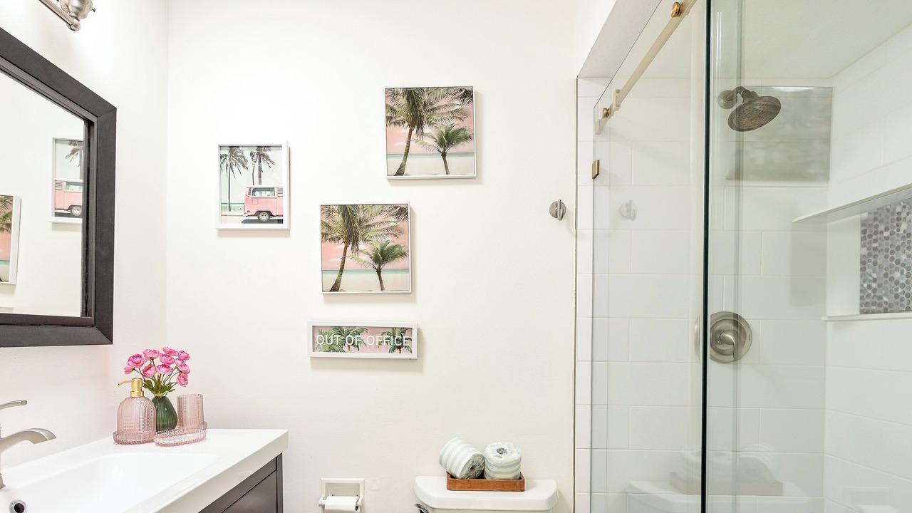 Photo of Bathroom in Lake Magdalene