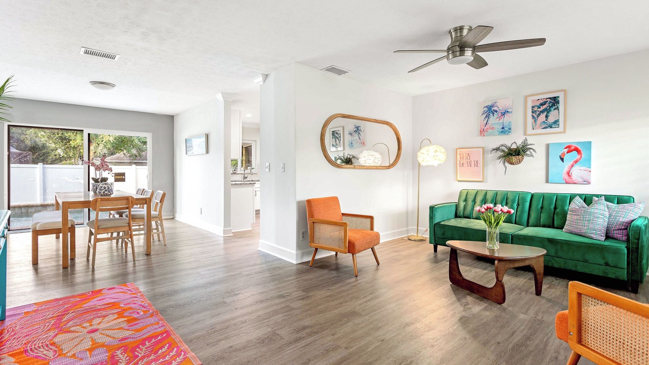 Photo of Livingroom in Lake Magdalene