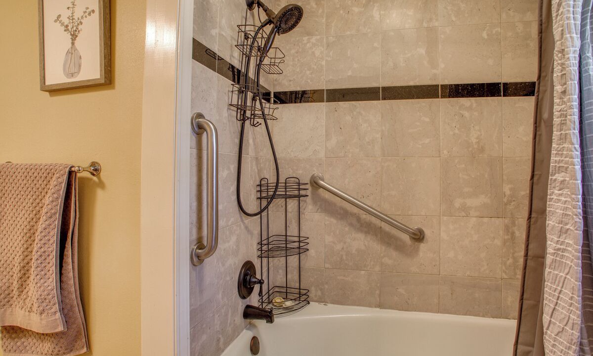 Photo of Bathroom in Enid