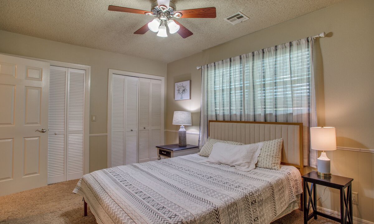 Photo of Bedroom in Enid