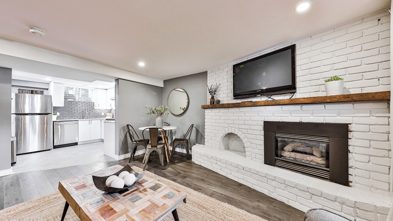 Photo of Livingroom in Hamilton