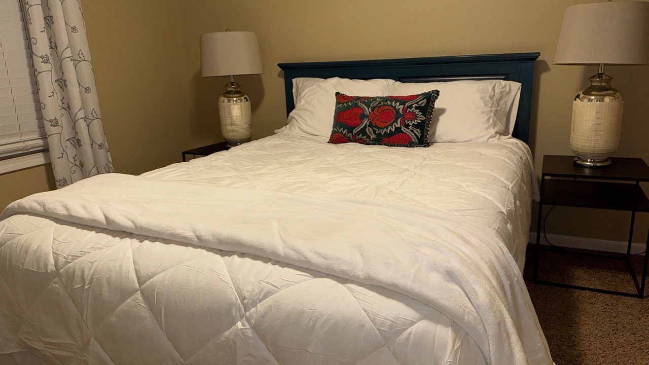 Photo of Bedroom in Onekama