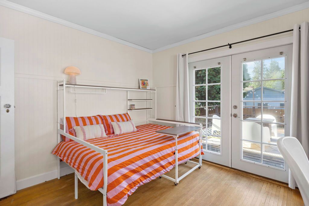 Photo of Bedroom in Manito