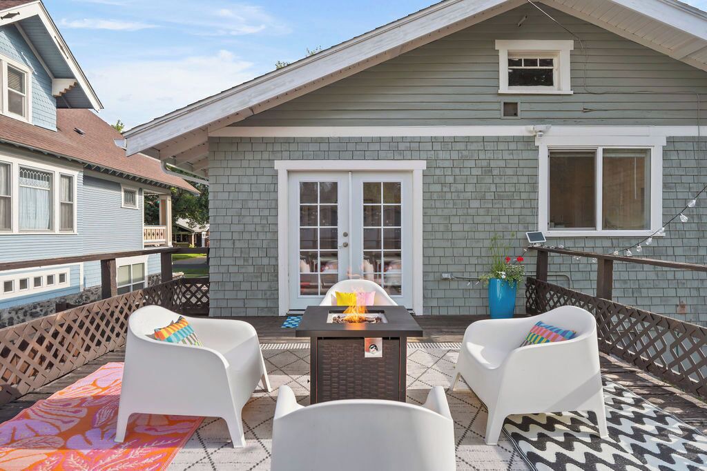 Photo of Patio Balcony in Manito