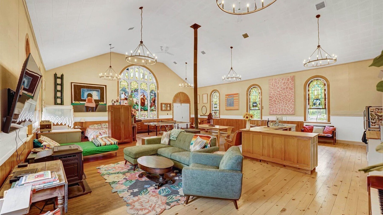 Photo of Livingroom in Spring Mills