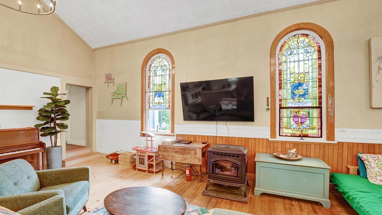 Photo of Livingroom in Spring Mills