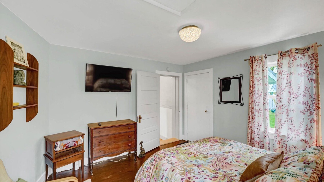 Photo of Bedroom in Spring Mills