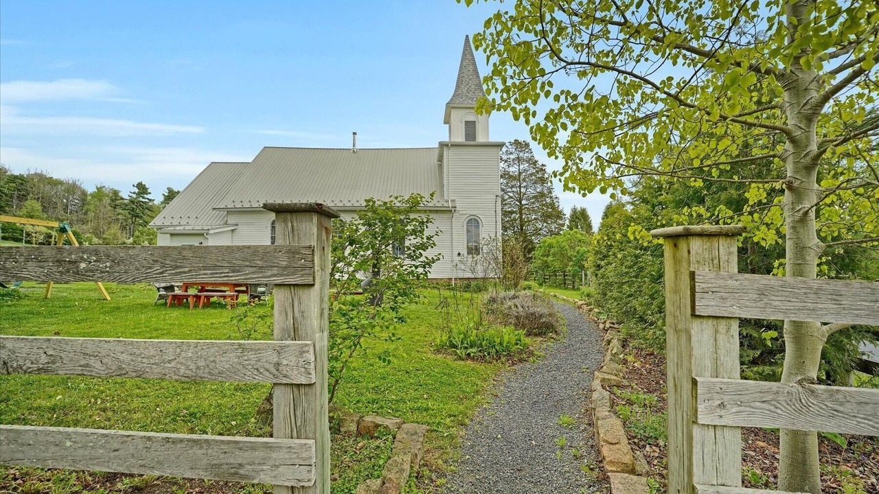 Photo of Outdoor in Spring Mills